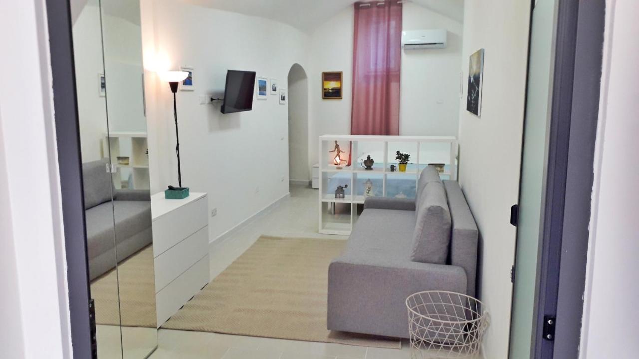 Ferienwohnung Max In Center Parking Privato Nel Prezzo Sanremo Exterior foto