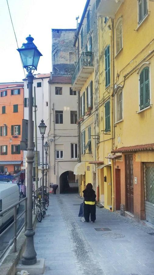 Ferienwohnung Max In Center Parking Privato Nel Prezzo Sanremo Exterior foto